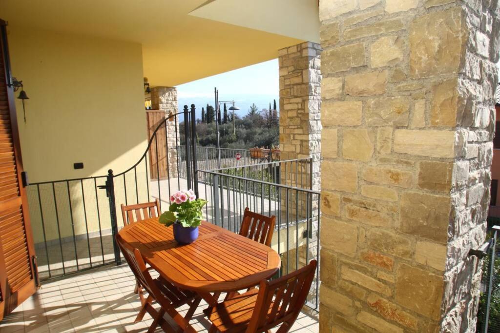 Casa Mirella - Toscolano Maderno Villa Exteriör bild